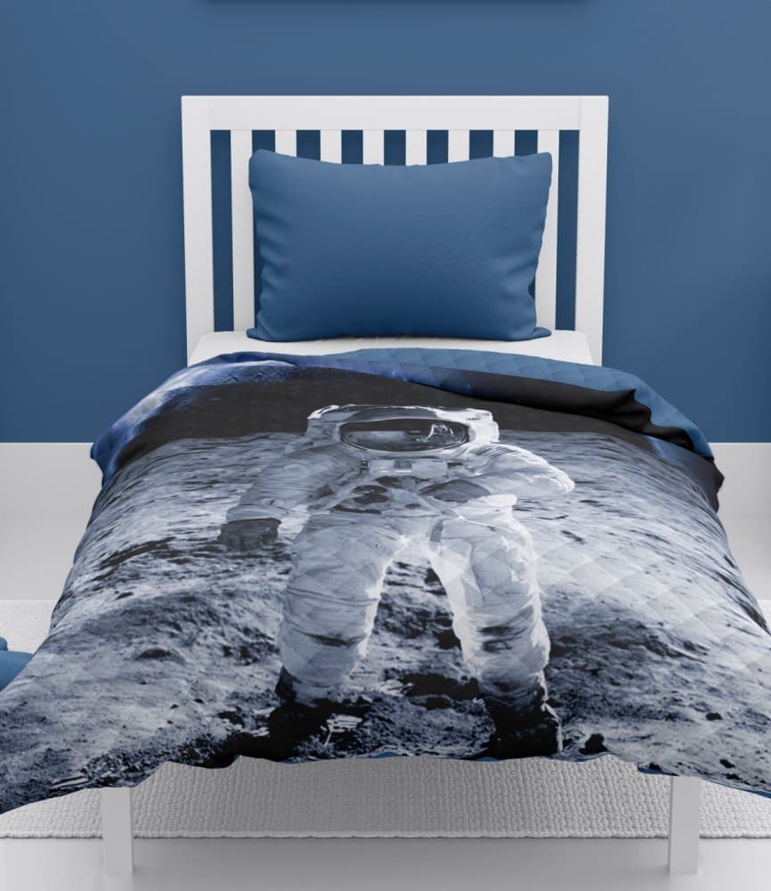 Dětský přehoz s astronautem