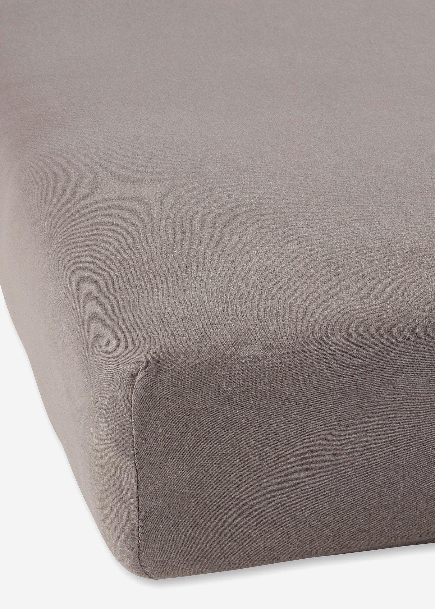 Napínací žerzejové prostěradlo First Class Comfort