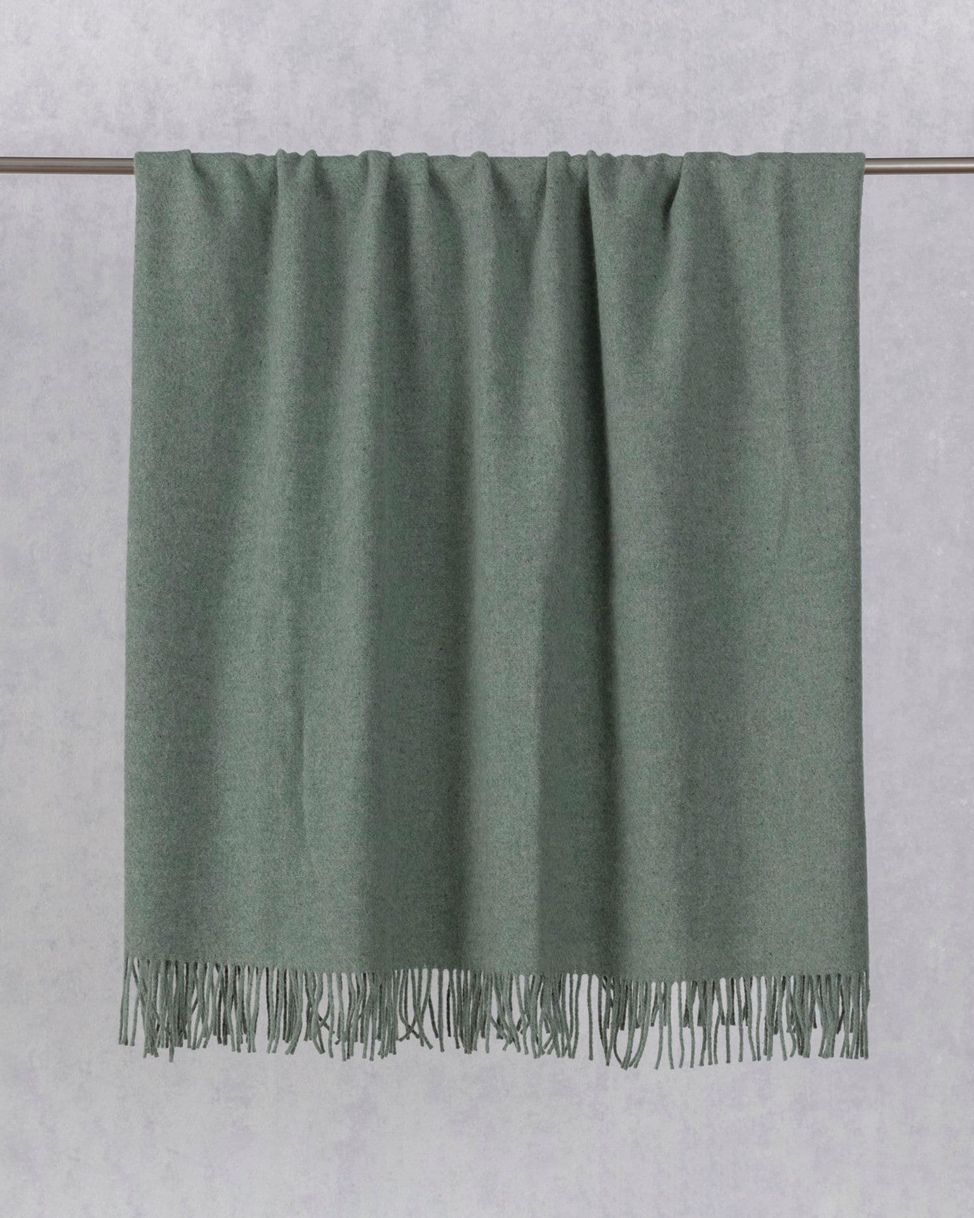 Pléd Zelandia melange smoke green 3